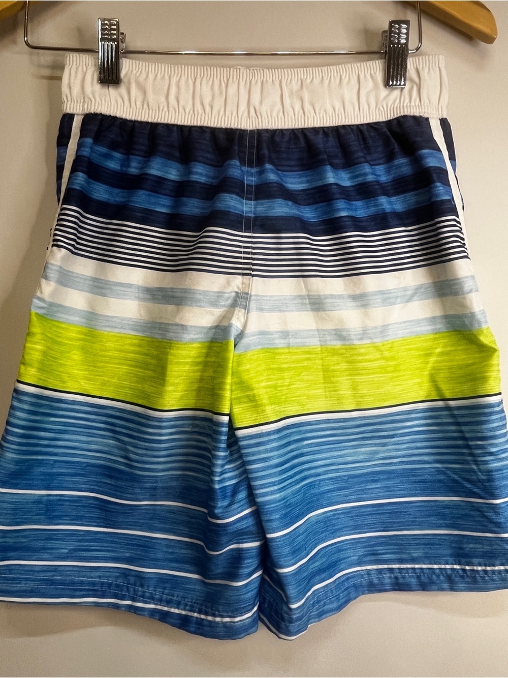 Boy Swim Shorts - Size 8 - Picture 3 of 7